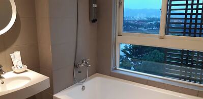 New California Hotel