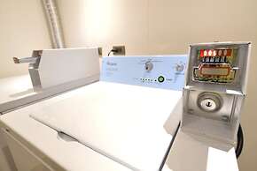 New California Hotel