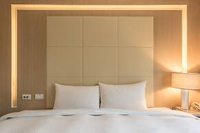 New California Hotel