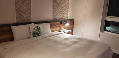 New California Hotel