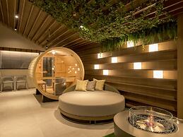 Rusutsu Resort Hotel & Convention