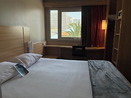 ibis Santiago Estación Central