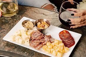 Residence Inn by Marriott Cincinnati Downtown/The Phelps