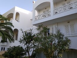 Mantenia Hotel