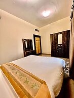 OYO Dream Palace Hotel