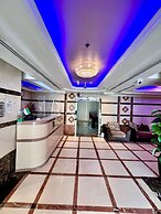 OYO Dream Palace Hotel