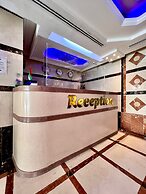 OYO Dream Palace Hotel