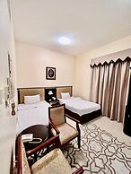 OYO Dream Palace Hotel