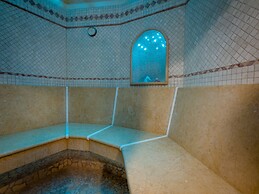 Albergo Dimaro Wellness & Family Hotel