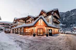 Albergo Dimaro Wellness & Family Hotel