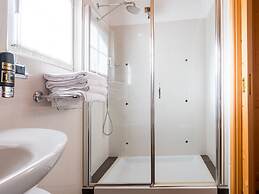 Albergo Dimaro Wellness & Family Hotel