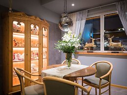 Albergo Dimaro Wellness & Family Hotel