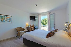 Logis Hotel l'Esterella