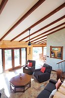 Clarendon Forest Retreat