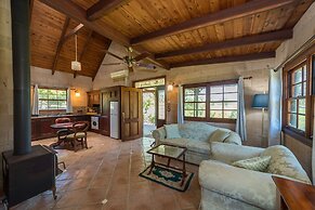 Clarendon Forest Retreat