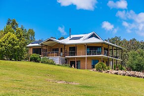 Clarendon Forest Retreat