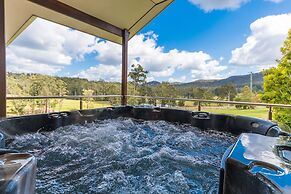 Clarendon Forest Retreat