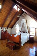 Clarendon Forest Retreat