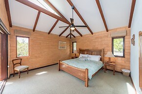 Clarendon Forest Retreat