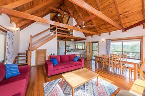 Clarendon Forest Retreat