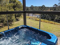 Clarendon Forest Retreat