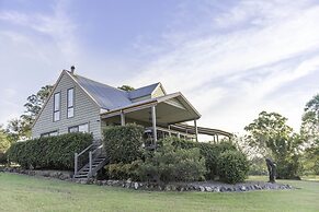 Clarendon Forest Retreat