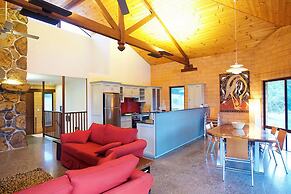 Clarendon Forest Retreat