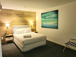 Crown Hotel Surry Hills