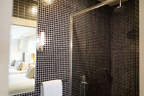 Crown Hotel Surry Hills