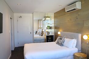 Crown Hotel Surry Hills