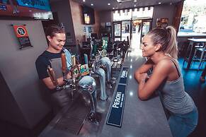 Crown Hotel Surry Hills