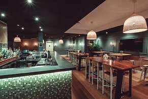 Crown Hotel Surry Hills