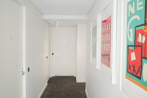 Crown Hotel Surry Hills