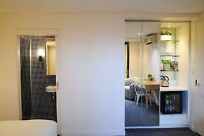 Crown Hotel Surry Hills