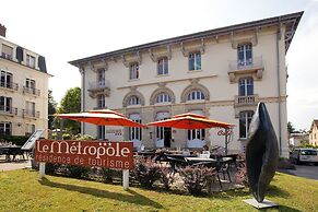 Le Métropole