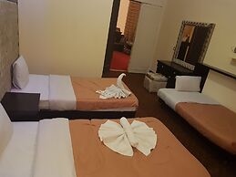 Cairo Paradise Hotel