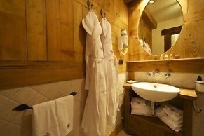Hotel Au Coeur Des Neiges Spa & E-bike