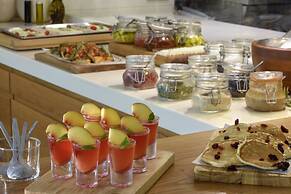 COCO-MAT Hotel Nafsika