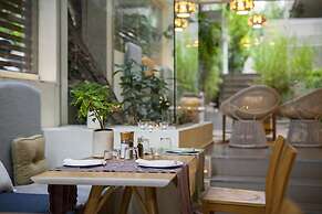 COCO-MAT Hotel Nafsika