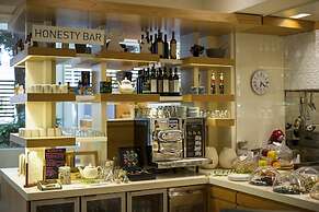 COCO-MAT Hotel Nafsika