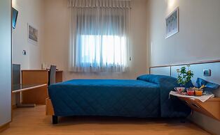 Sam Hotel