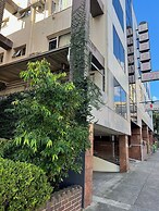 Edgecliff Lodge Motel