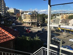 Edgecliff Lodge Motel