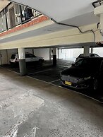 Edgecliff Lodge Motel