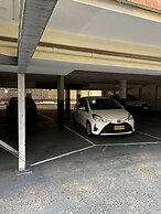 Edgecliff Lodge Motel