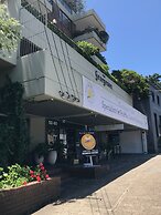 Edgecliff Lodge Motel