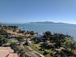 Aquarius on the Beach