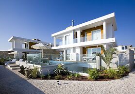 Paradise Cove Beach Villas