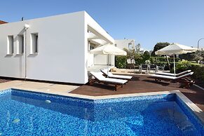 Paradise Cove Beach Villas