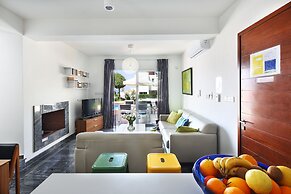 Paradise Cove Beach Villas